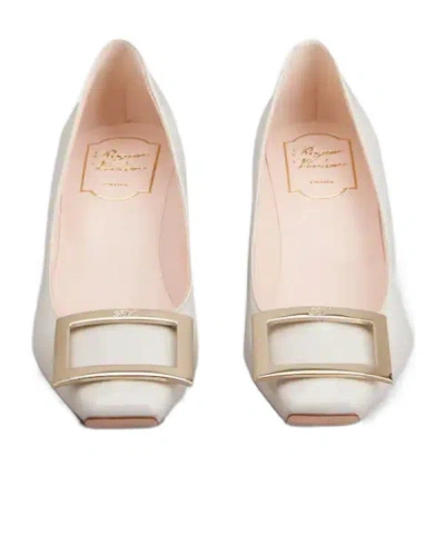 Roger Vivier Trompette Pumps In Patent Leather In White