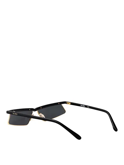 Attico Aria Sunglasses In Black