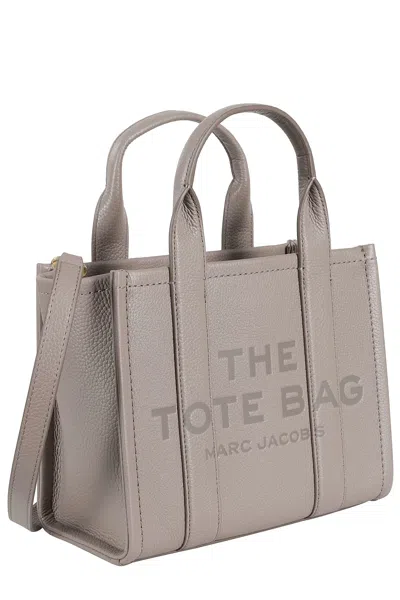 Marc Jacobs Structured Small Tote With Adjustable Strap And Embossed Logo In Neutral
