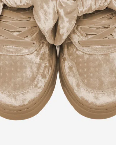Autry Medalist Low Velvet Sneakers In Nude