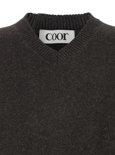 Coor Brown Sweater With V Neck And Ribbed Trims In Wool Man In Gray