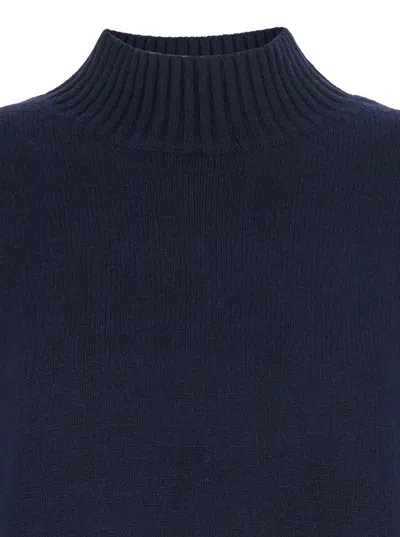 Plain Blue Turtleneck Sweater With Dropped Shoulder In Cashmere Woman In Blue