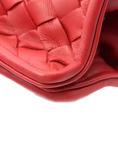 Pre-owned Bottega Veneta 2010s Intrecciato Tassel-detail Shoulder Bag In Red
