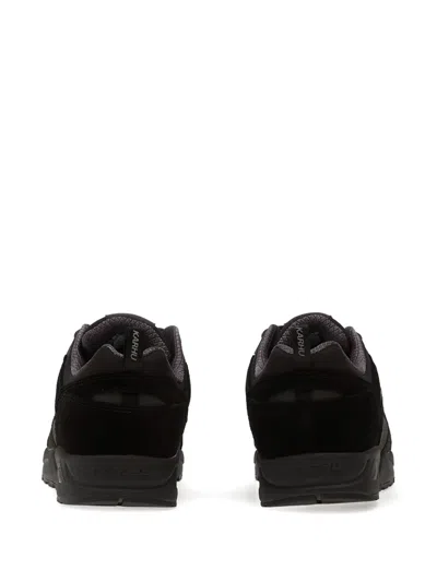 Karhu Fusion 2.0 Panelled Sneakers In Black