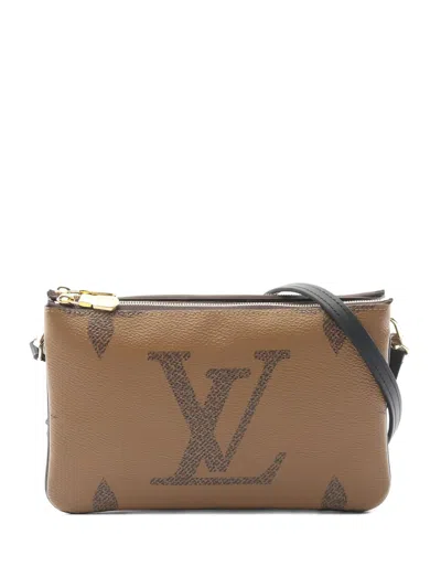 Pre-owned Louis Vuitton 2021s Monogram Giant Reverse Double Zip Pochette Shoulder Bag In Brown