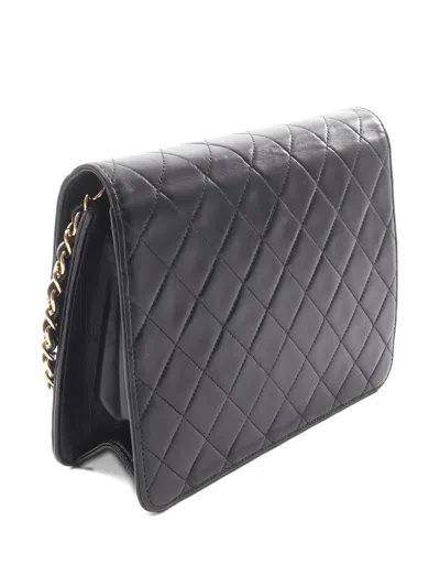 Pre-owned Chanel 2000-2002 Classic Flap Shoulder Bag In Black