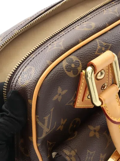 Pre-owned Louis Vuitton 2006 Manhattan Gm Tote Bag In Brown