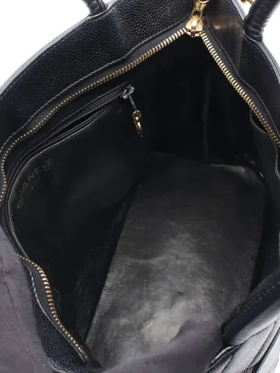 Pre-owned Chanel Medium 2000-2002 Reissue Diamond-quilted Tote Handbag In Black