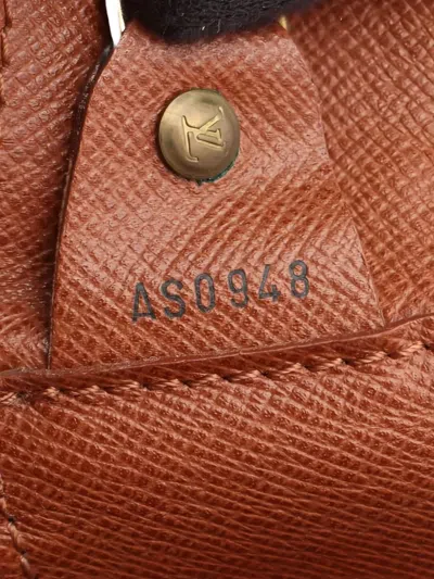 Pre-owned Louis Vuitton 1998 Musette Monogram Shoulder Bag In Brown