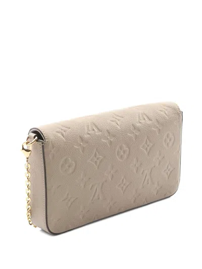 Pre-owned Louis Vuitton 2021s Monogram Empreinte Chain Cluth Bag In Neutral