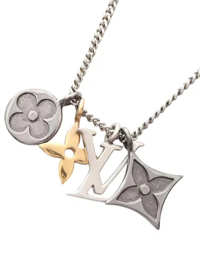 Pre-owned Louis Vuitton Ly Instinct Pendants Necklace In Silver