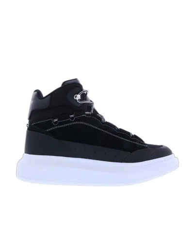 Alexander Mcqueen Logo Sports Shoes In Black