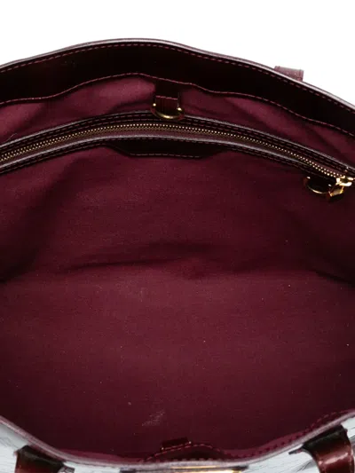 Pre-owned Louis Vuitton 2021-2025 Monogram Vernis Wilshire Mm Tote Bag In Red