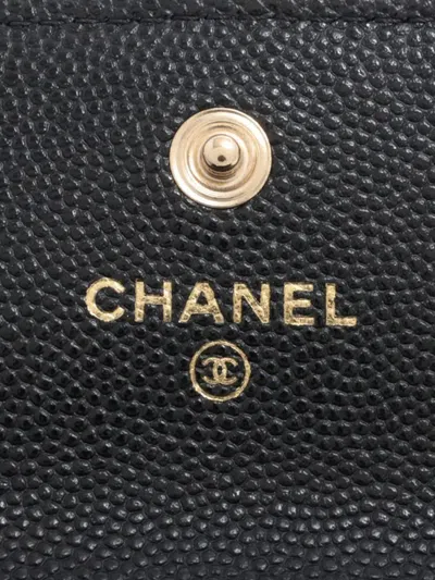 Pre-owned Chanel 2021 Quilted Caviar Cc Pearl On Top Coin Pouch With Chain Crossbody Bag In Black