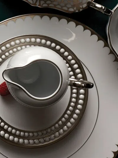 L'objet Aegean Sauce Boat (20cm X 20cm) In White