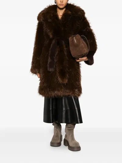 Jakke Kirby Faux-fur Coat In Blue