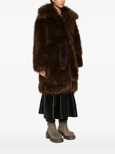 Jakke Kirby Faux-fur Coat In Blue