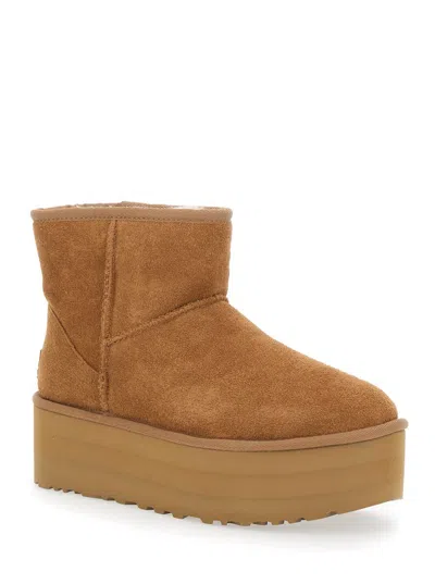 Ugg W Classic Mini Platform In Neutral