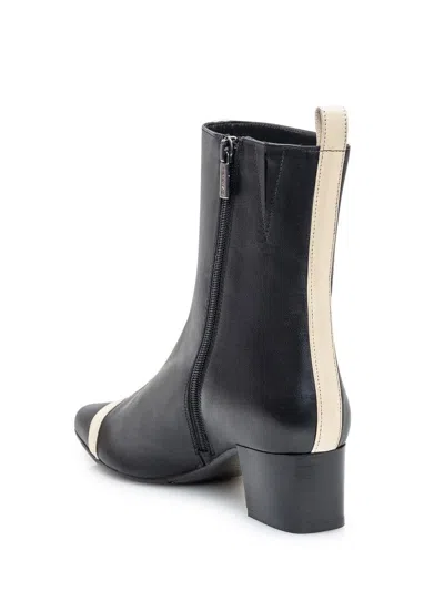 Carel Paris Audrey Ankle Boots In Black