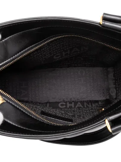 Pre-owned Chanel 2003-2004 Chocolate Bar Lambskin Shoulder Bag In Black