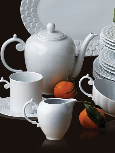 L'objet Aegean White Teapot In White