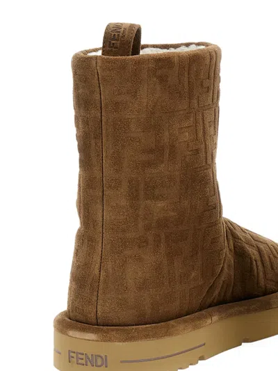 Fendi Stivaletti Apres Chic In Pelle Scamosciata Caramello Donna In Brown