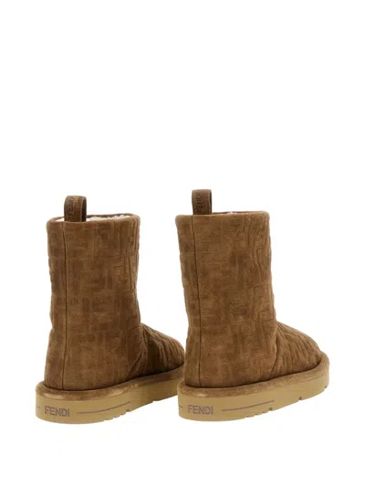 Fendi Stivaletti Apres Chic In Pelle Scamosciata Caramello Donna In Brown