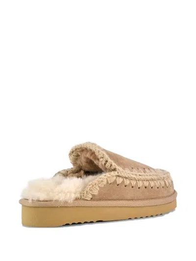 Mou Eskimo Slippers In Neutral