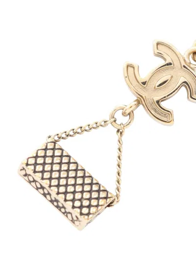 Pre-owned Chanel 2003 Cc Gold Plated Enamel Flap Bag Pendant Necklace Costume Necklace In Black