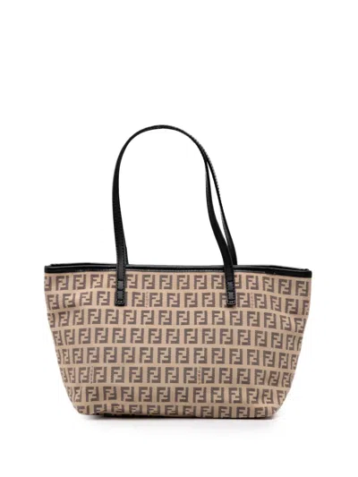 Pre-owned Fendi 2000-2010 Zucchino Canvas Tote Bag In Brown