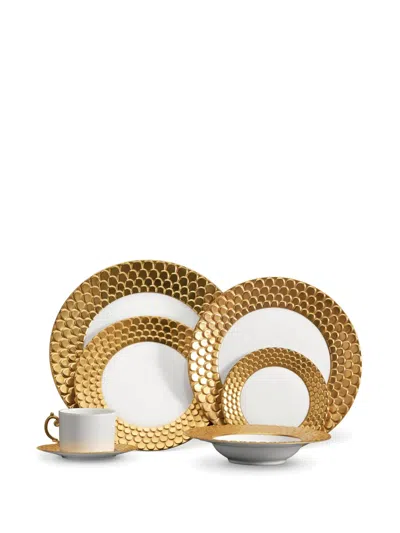 AEGEAN 浅碟（17厘米）