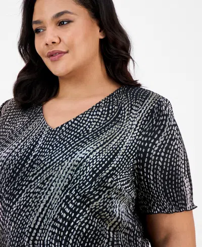 Connected Plus Size Printed Tiered Short-sleeve Sheath Dress In Gray