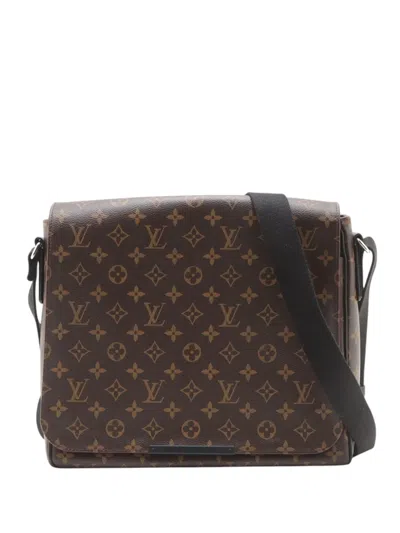 Pre-owned Louis Vuitton 2013 Monogram Macassar District Mm Crossbody Bag In Brown