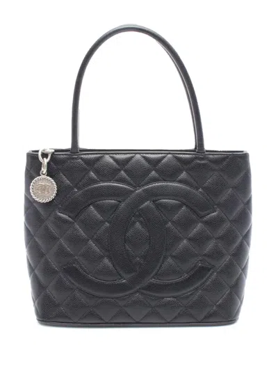 Pre-owned Chanel 2000-2002 Caviar Medallion Tote Bag In Black