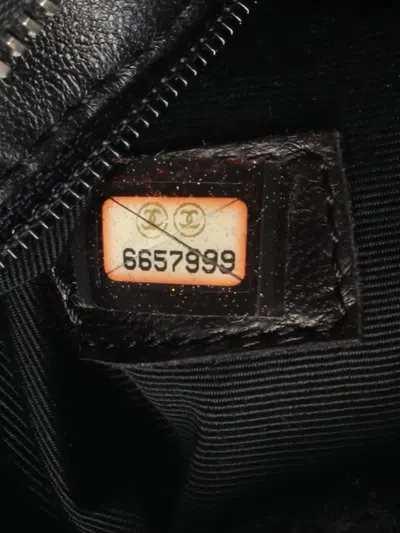 Pre-owned Chanel 2000-2002 Caviar Medallion Tote Bag In Black