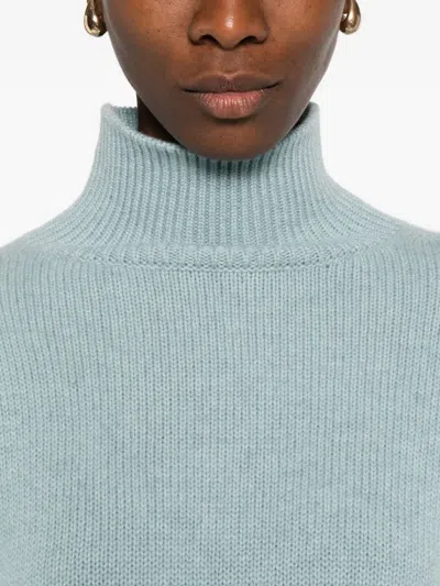 Kujten Ulla Turtleneck Sweater In White