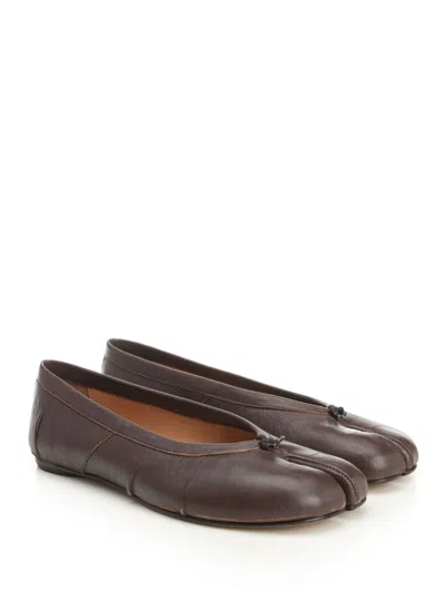 Maison Margiela Tabi New Ballerina In Brown