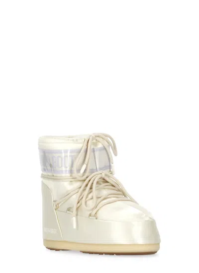 Moon Boot Icon Low Pearly Ankle Boots In White