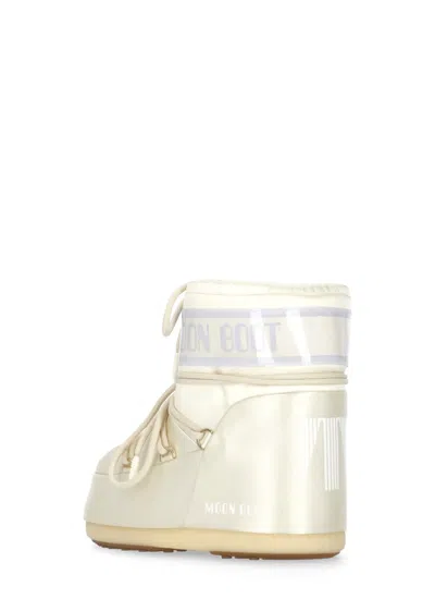 Moon Boot Icon Low Pearly Ankle Boots In White