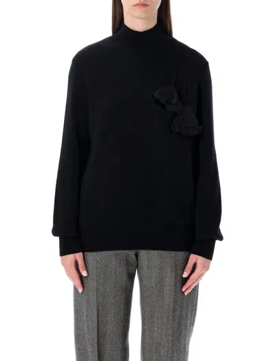 Ferragamo Knit Flower In Black