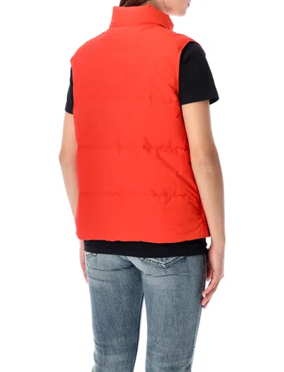 Patagonia Down Vest With High Collar And Pockets In Red