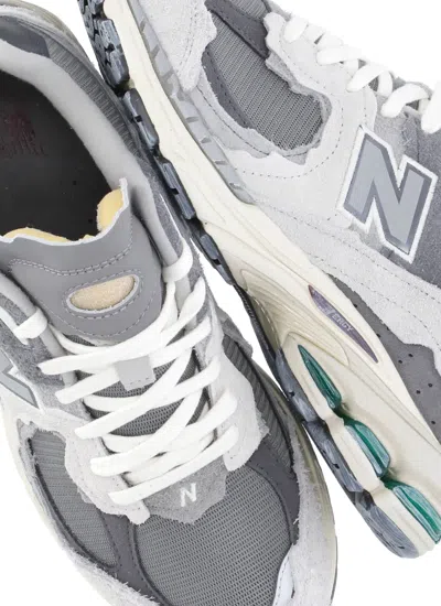 New Balance 2002r Protection Pack Sneakers In Gray
