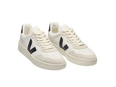 Veja Women's V-90 Extra White Nautico In White