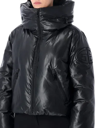 Goldbergh Nero Short Down Ski Jacket In Black