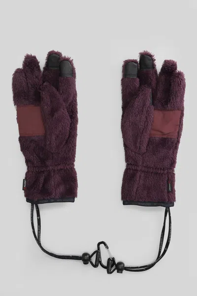 And Wander Gloves In Viola Polyester In Burgundy