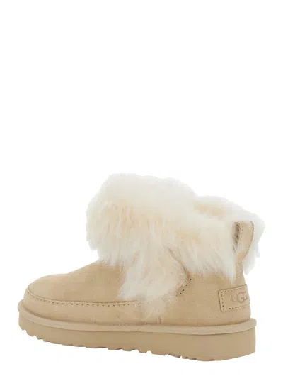 Ugg Classic Ultra Mini Chalet Beige Ankle Boots With Fur Design In Suede Woman In Neutral