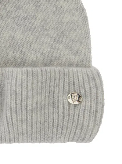Helen Kaminski Vivian Grey Beanie With Logo Plaque Detail On The Front In Cashmere Woman In Gray