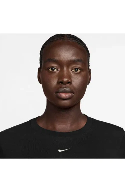 Nike Sportswear Chill Knit Slim Long Sleeve Crop T-shirt In Black