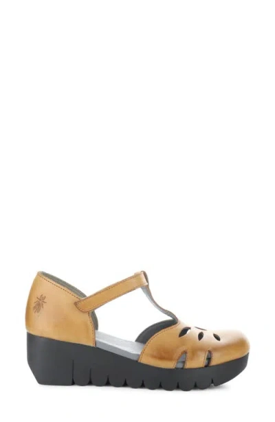 Fly London Velt Platform Wedge Fisherman Sandal In Gold