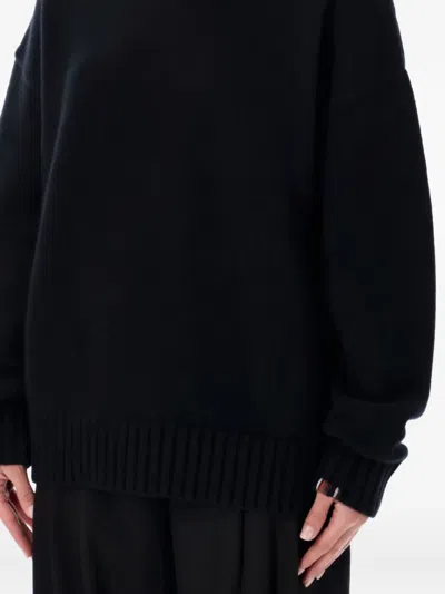 Extreme Cashmere Crew-neck Long-sleeve Sweater In Black